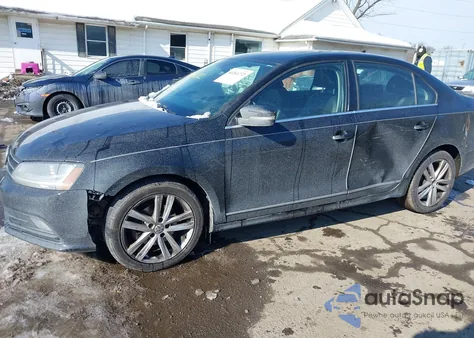 2017 Volkswagen Jetta 1.8T Sel/1.8T Sel Premium z USA, uszkodzony, nr VIN 3VWL17AJ4HM367967